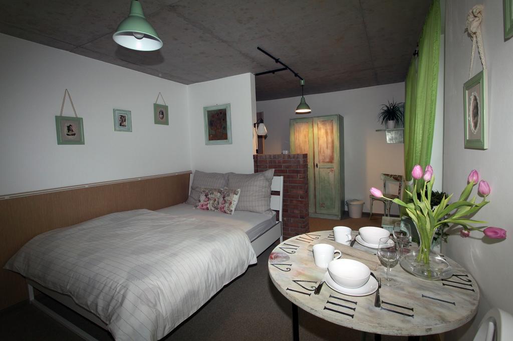 Apartmany U Basty Hlucin Luaran gambar